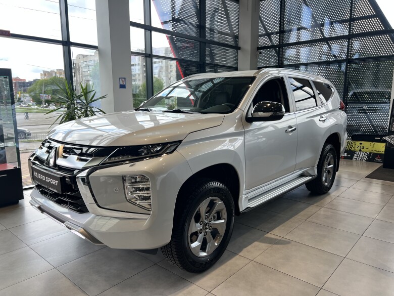 Mitsubishi Pajero Sport
