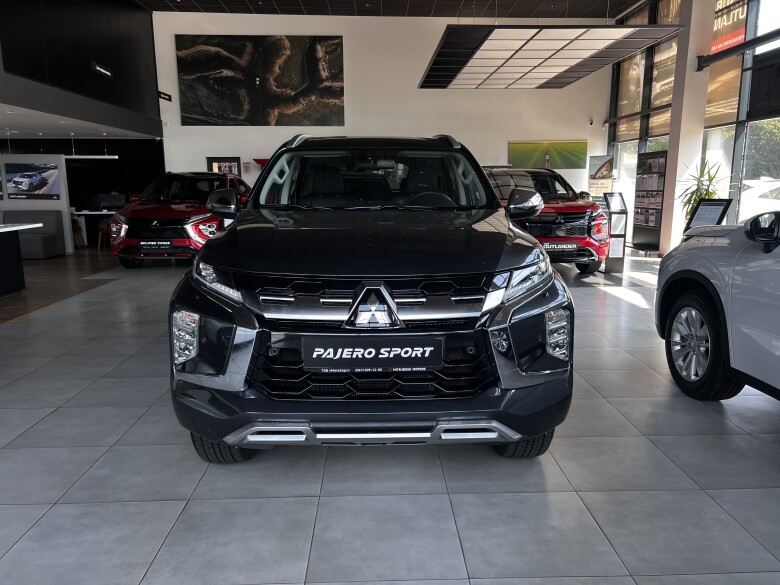 Mitsubishi Pajero Sport